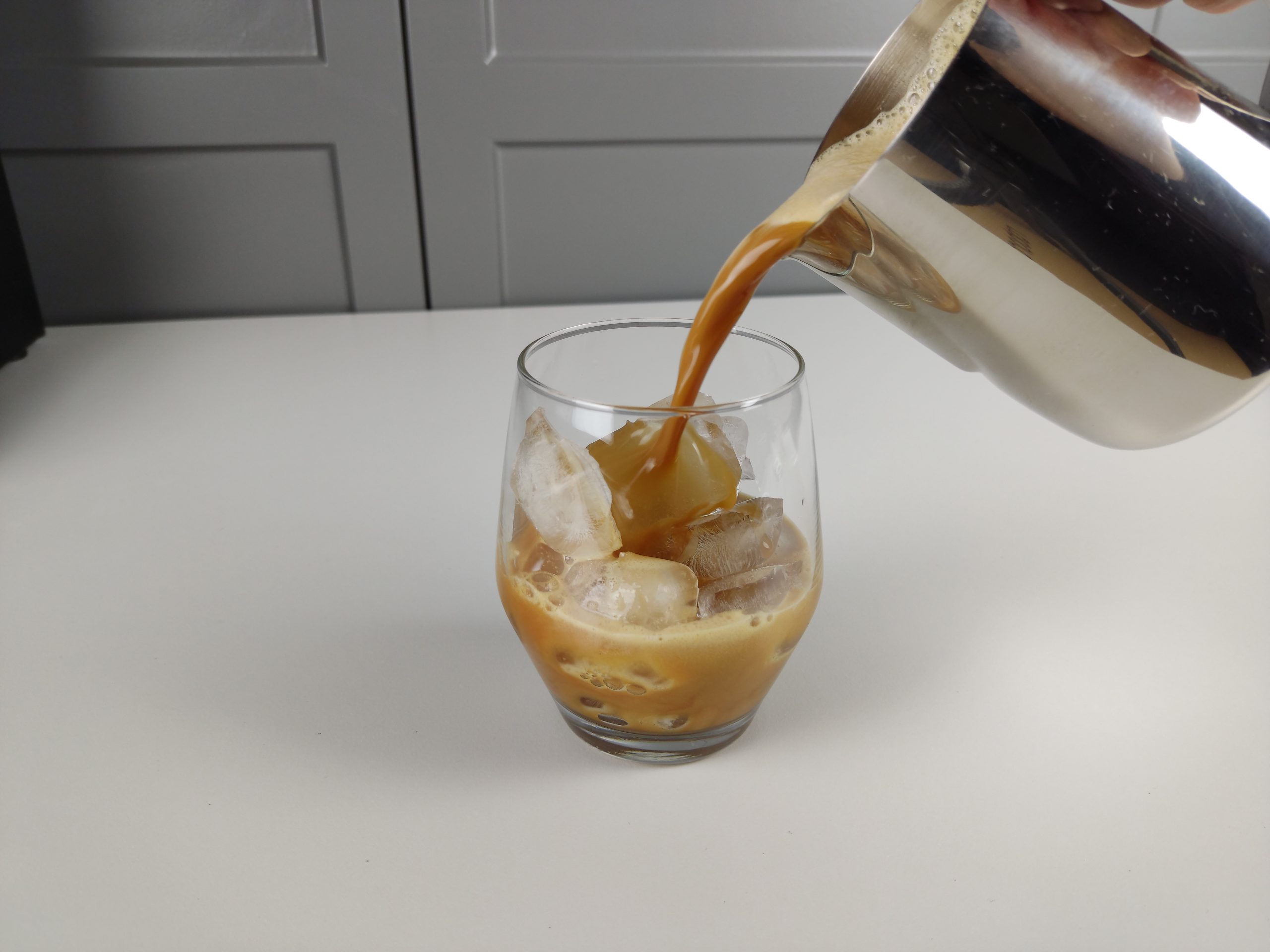 aerocano coffee with ice cubs