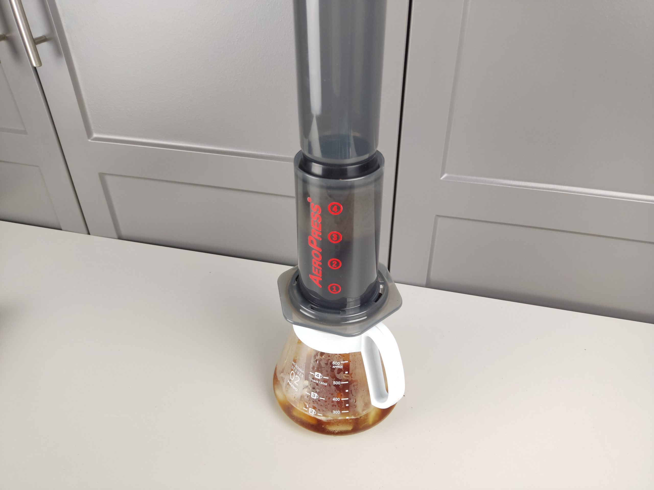 brewing coffee with aeropress