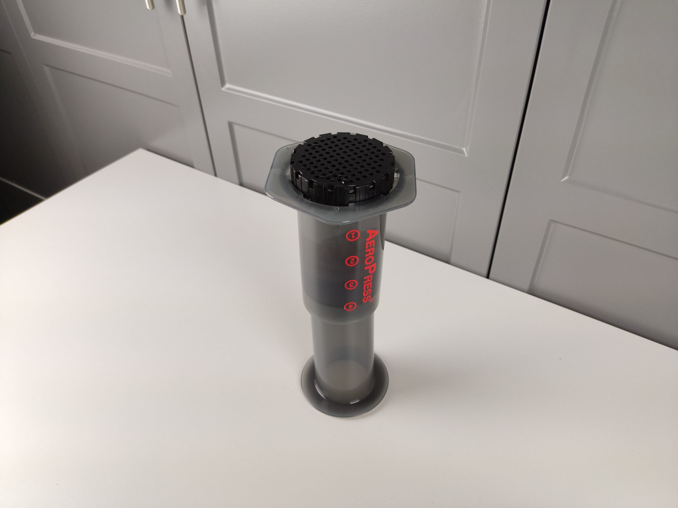 Brewing aeropress latte
