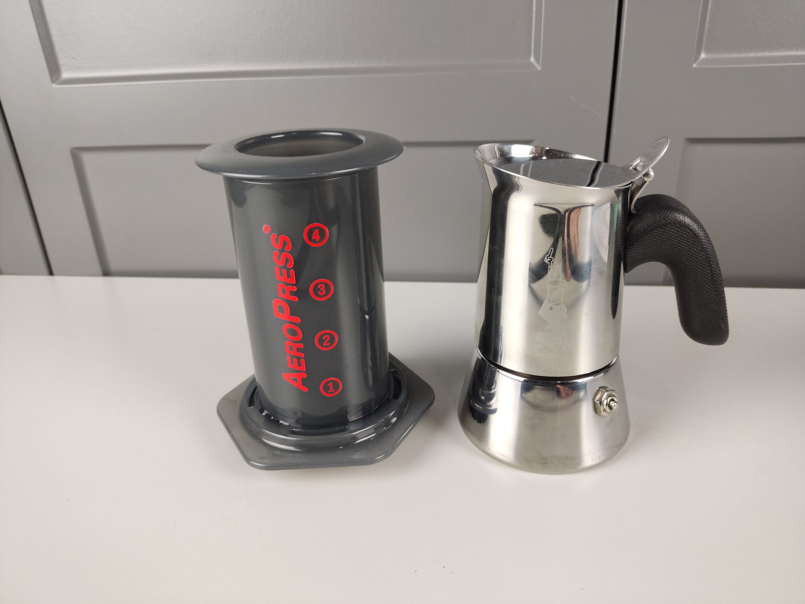 Aeropress vs moka pot