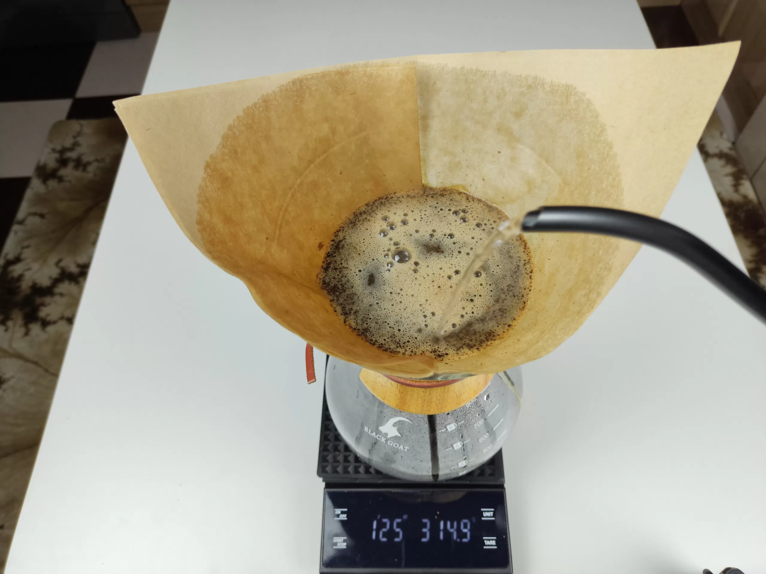 Chemex coffee brewing