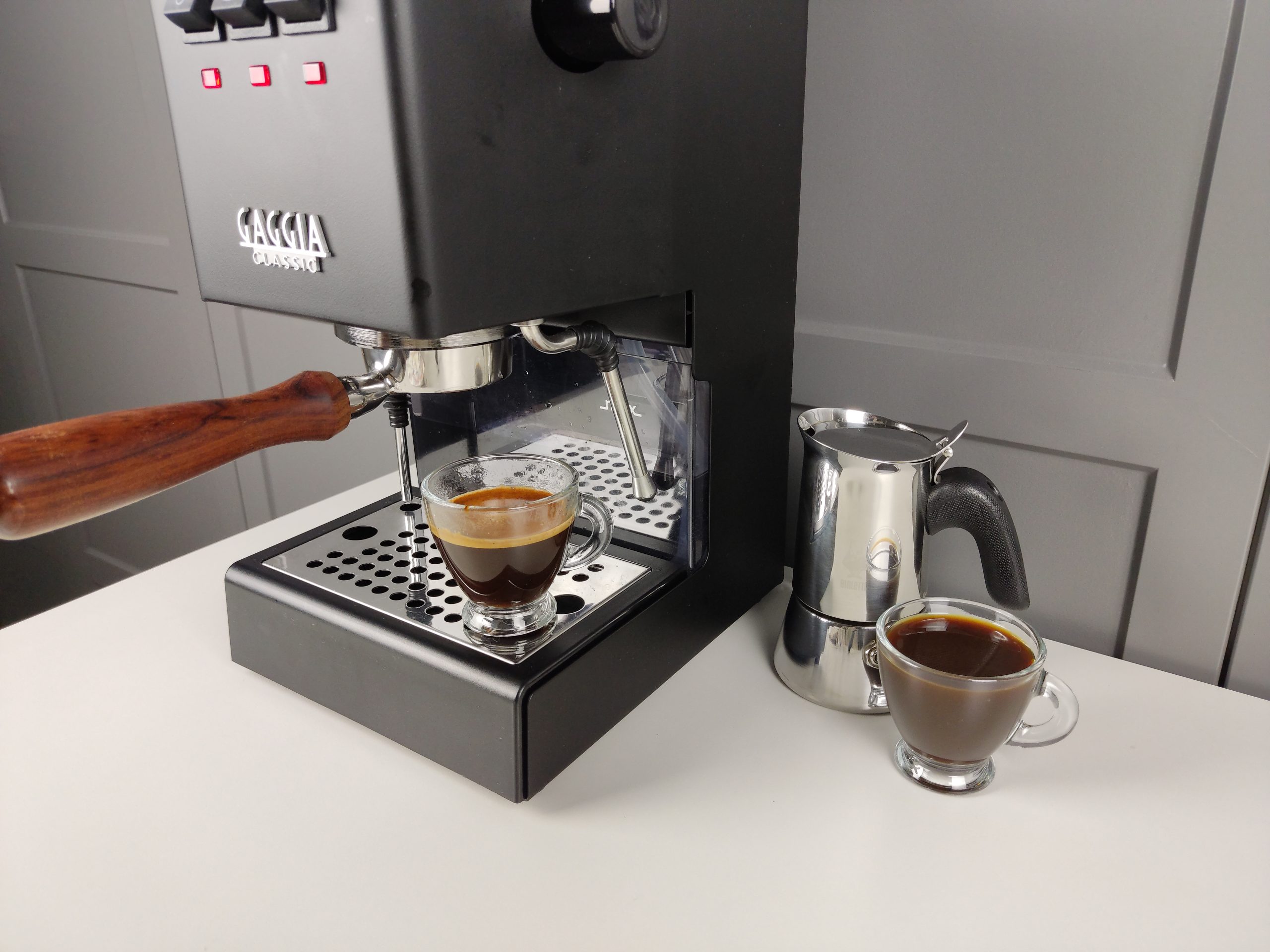 espresso, espresso machine, moka and moka pot
